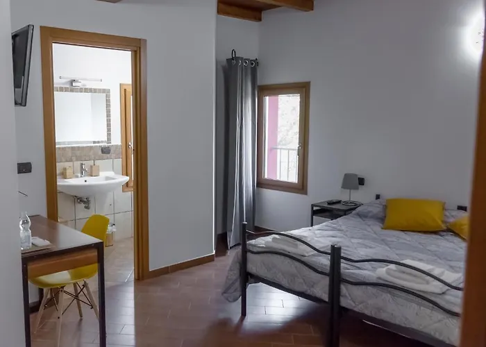 Corte San Petronio 3* Castagnolo